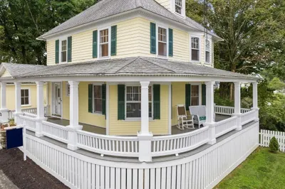 27 Elm Street 1