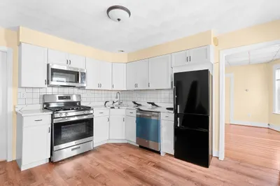 15 Oakland Ave #3 1