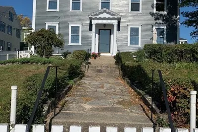 11 Hodges Court #3R 1