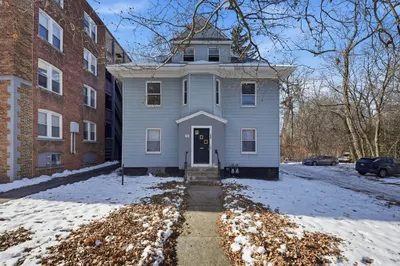 226 Fort Pleasant Ave