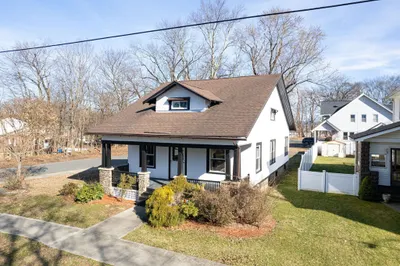 9 Plateau Avenue