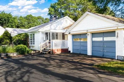 45 Indian Hill Rd 1