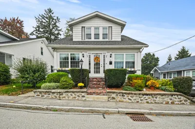 37 Rollinson Road 1