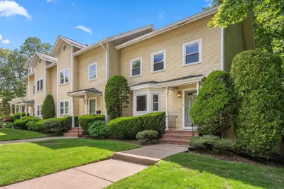 3 Parker St #3