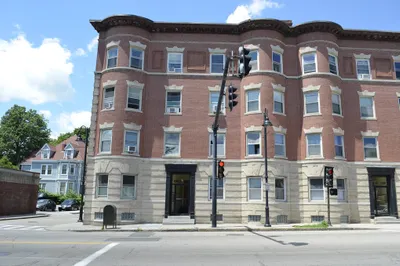 152 Harvard St #2 1