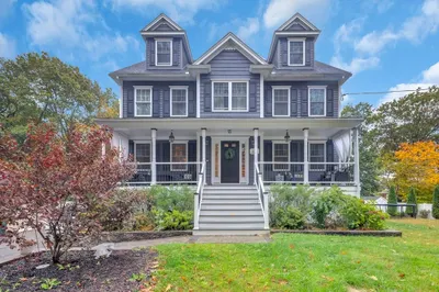 5 Oak Street 1