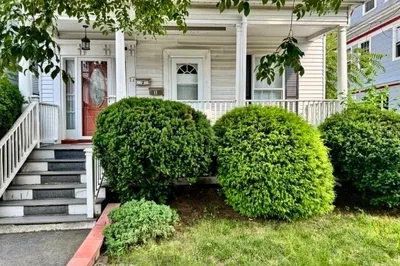17 Ashland St #1 1