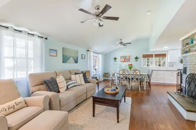 74 Degrass Rd