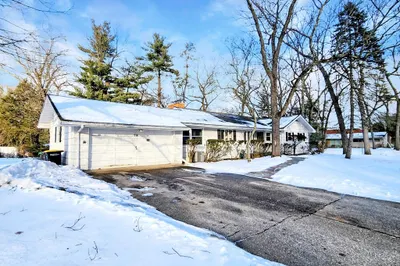 556 Converse St