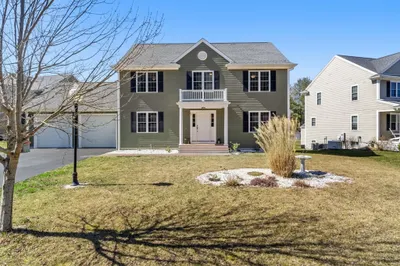 65 Marshhawk Way 1