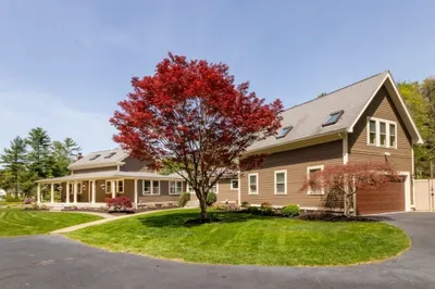 115 Lincoln Rd 1