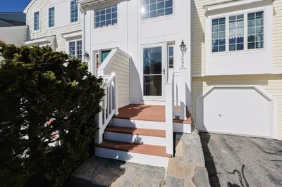 3606 Knightsbridge Close #3606 1