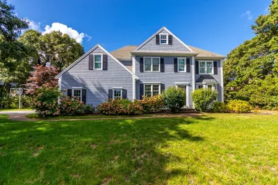24 Longshank Cir 1