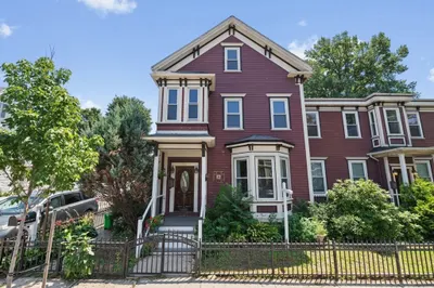 29 Sagamore St #2 1