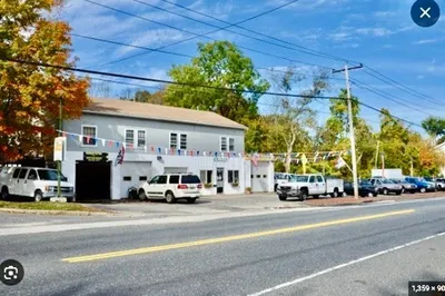 381 Main St 1