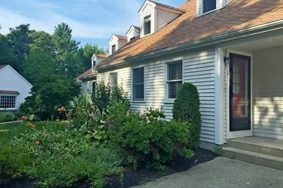 10 Church St #3 1