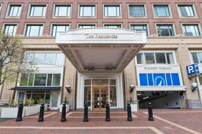 20 Rowes Wharf #PH4 1