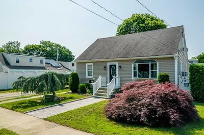 22 Jarry St.