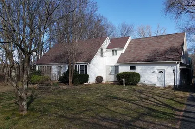 70 Plumtree Road 1