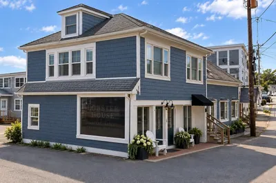 77 Rocky Neck Ave #1 1
