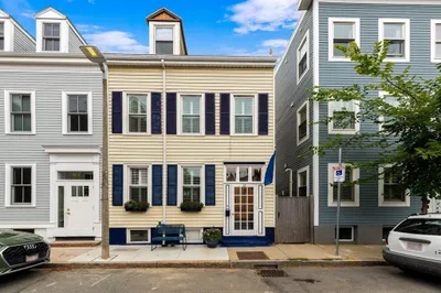 12 Essex St 1