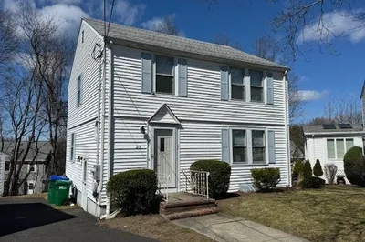 23 Joan Rd 1