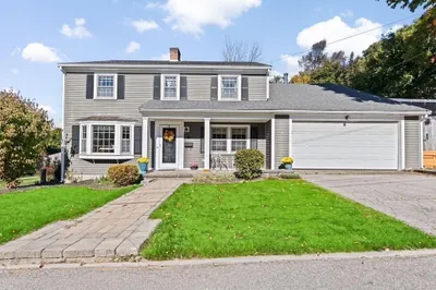 83 Alroy Rd 1