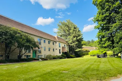 182 Swanson Rd #324 1