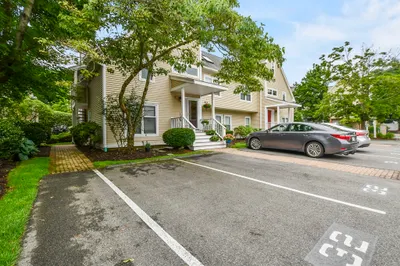 32 Hammond Place #32 1