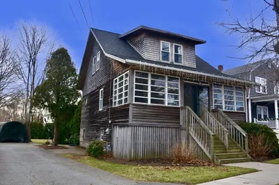 51 Elm Ave