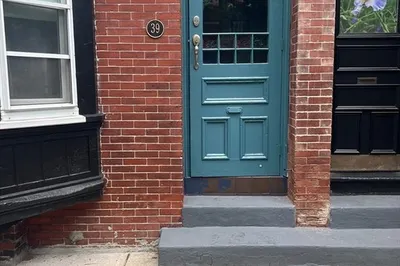 39 Greenwich Street #1