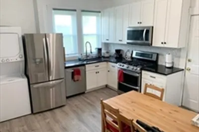 29a Tremont Street #3L 1