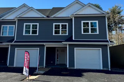 321 Winthrop Street #108 1