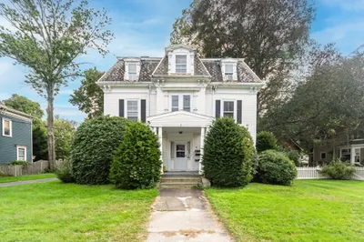 78 W Central St 1