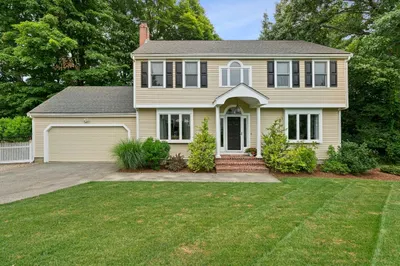 18 Mulberry Ln
