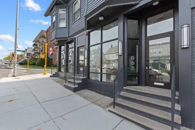 94 Main Street 1