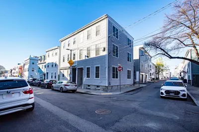 182 W 8th St #1 1