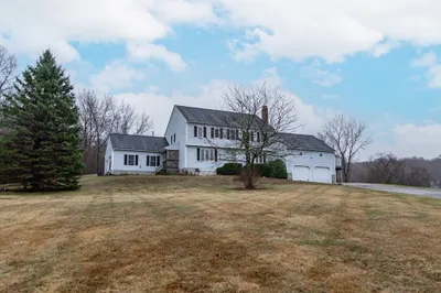 14 CArpenter Hill Rd #A