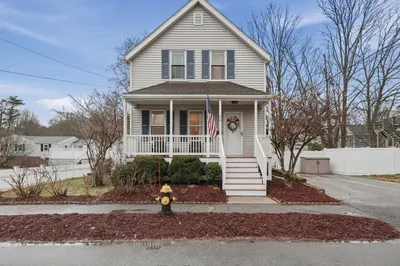 24 Minot Street 1