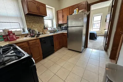 8 Westland Ave #4R 1