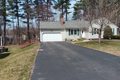 3 Sycamore Rd