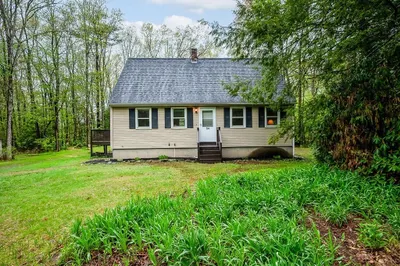 54 Number 10 Schoolhouse Rd