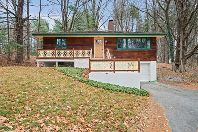 12 Sabrina Farm Road 1