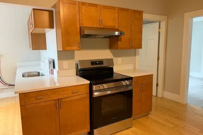 37 Oak Ave 1