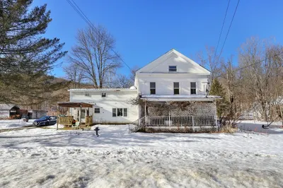 179 Lower St