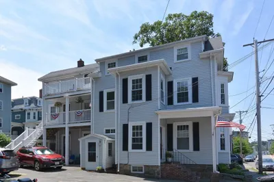 36 Wallis St #3 1