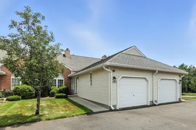 17 Castle Hill Rd #G