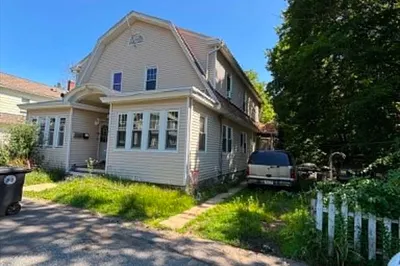 17-19 Coolidge Ave 1