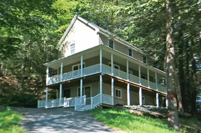 36 Torrey St 1