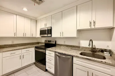10 Weston Ave #420 1